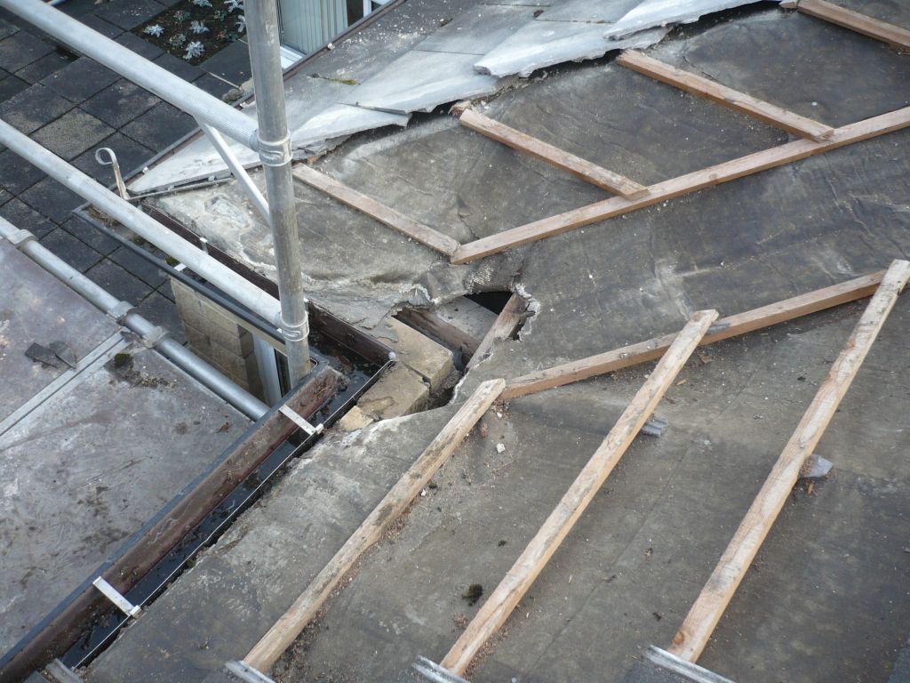roof repair